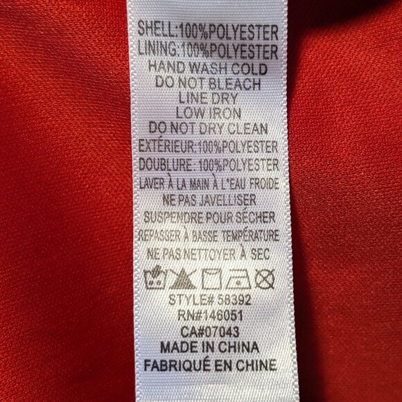 Red Dress Monteau Los Angeles - Picture 4 of 4